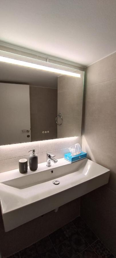 סלוניקי Artemis Plaza Suites מראה חיצוני תמונה